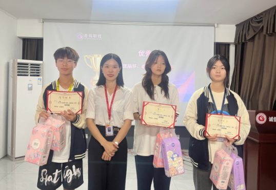 技術(shù)比武——海報大賽